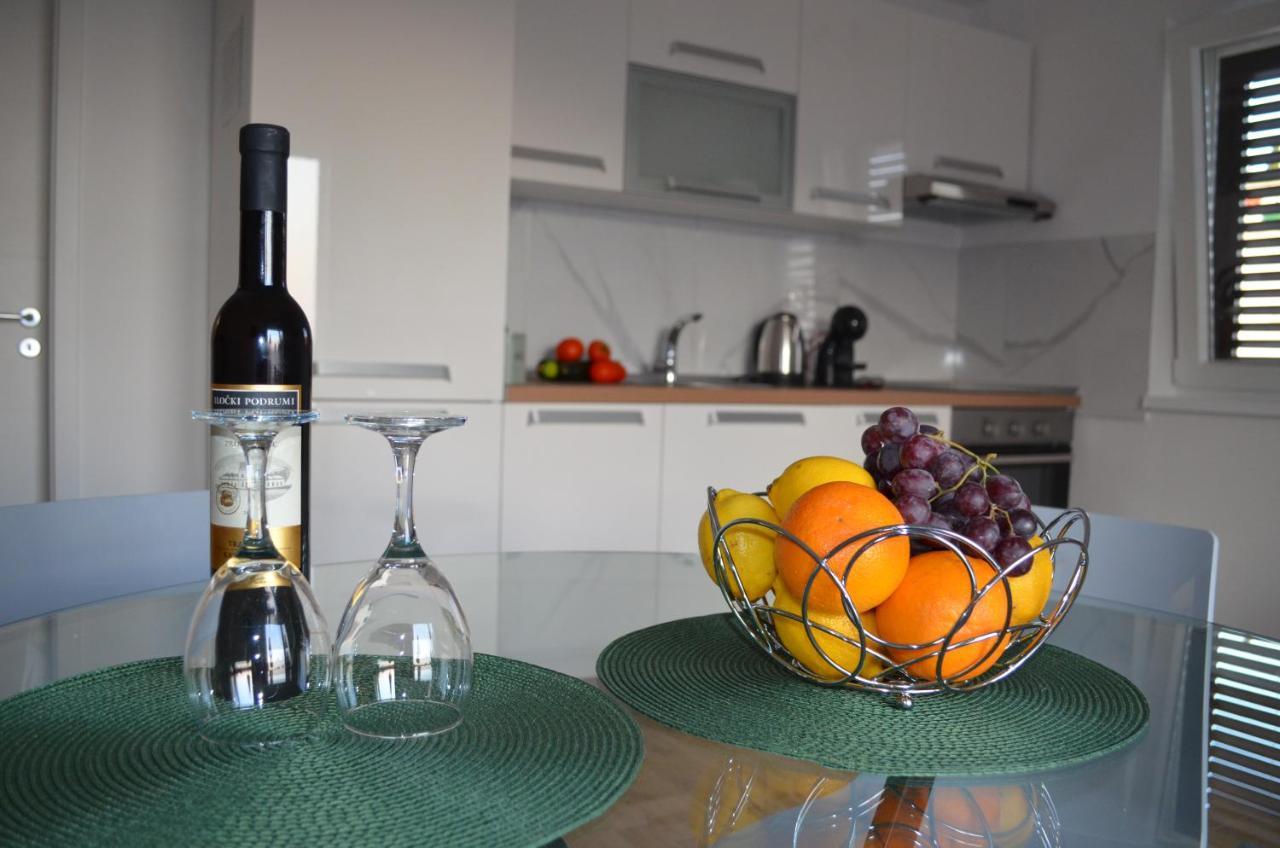 Apartmani V&V - New Apartments Муртер Екстер'єр фото